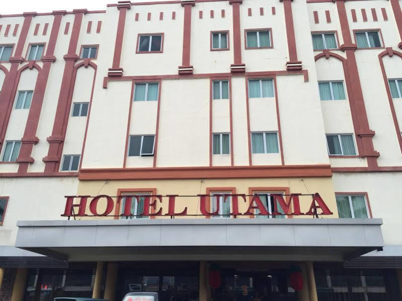 Hotel Utama Batam Exterior photo